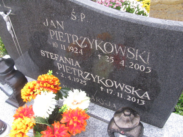 Stefania Pietrzykowska 1925 Pasłęk - Grobonet - Wyszukiwarka osób pochowanych