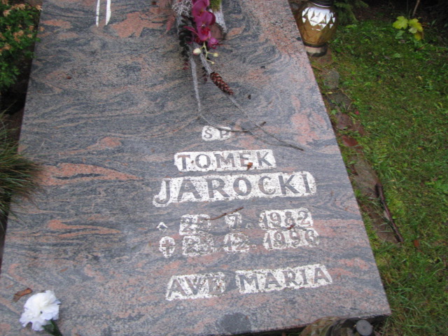 Tomasz Jarocki 1982 Pasłęk - Grobonet - Wyszukiwarka osób pochowanych