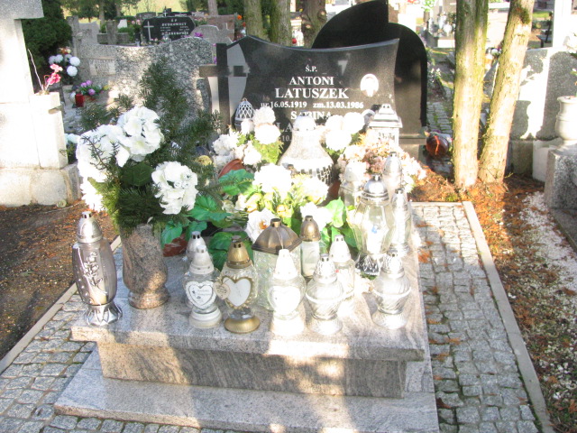 Grób Sabina Latuszek