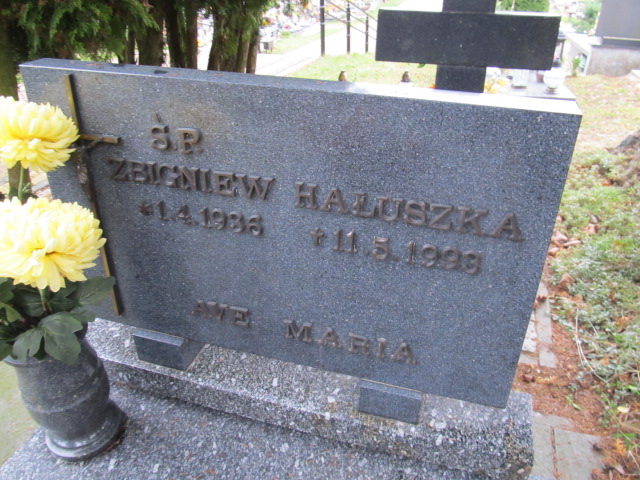 Zbigniew Hałuszko 1936 Pasłęk - Grobonet - Wyszukiwarka osób pochowanych