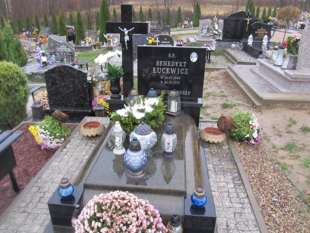 Grób Benedykt Franciszek Łucewicz