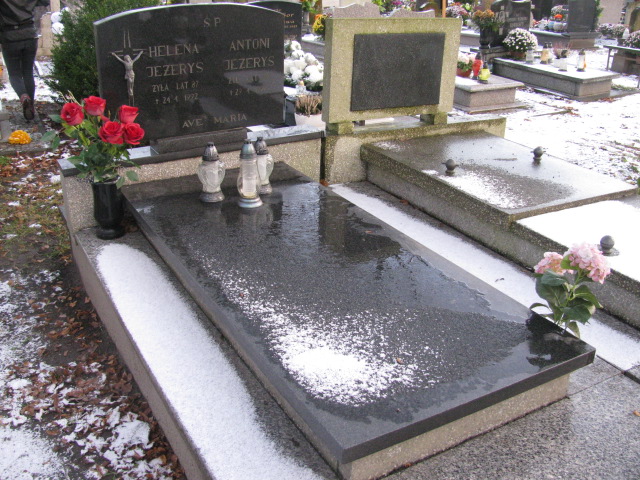 Grób Helena Jeżerys